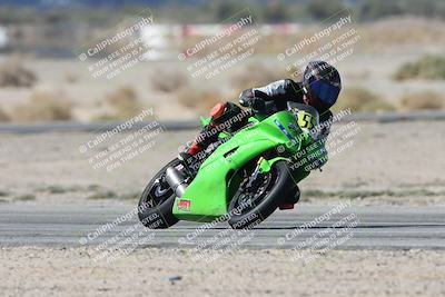 media/Oct-05-2025-CVMA (Sun) [[beeef4f201]]/Race 5-Amateur Supersport Open (Holeshot)/